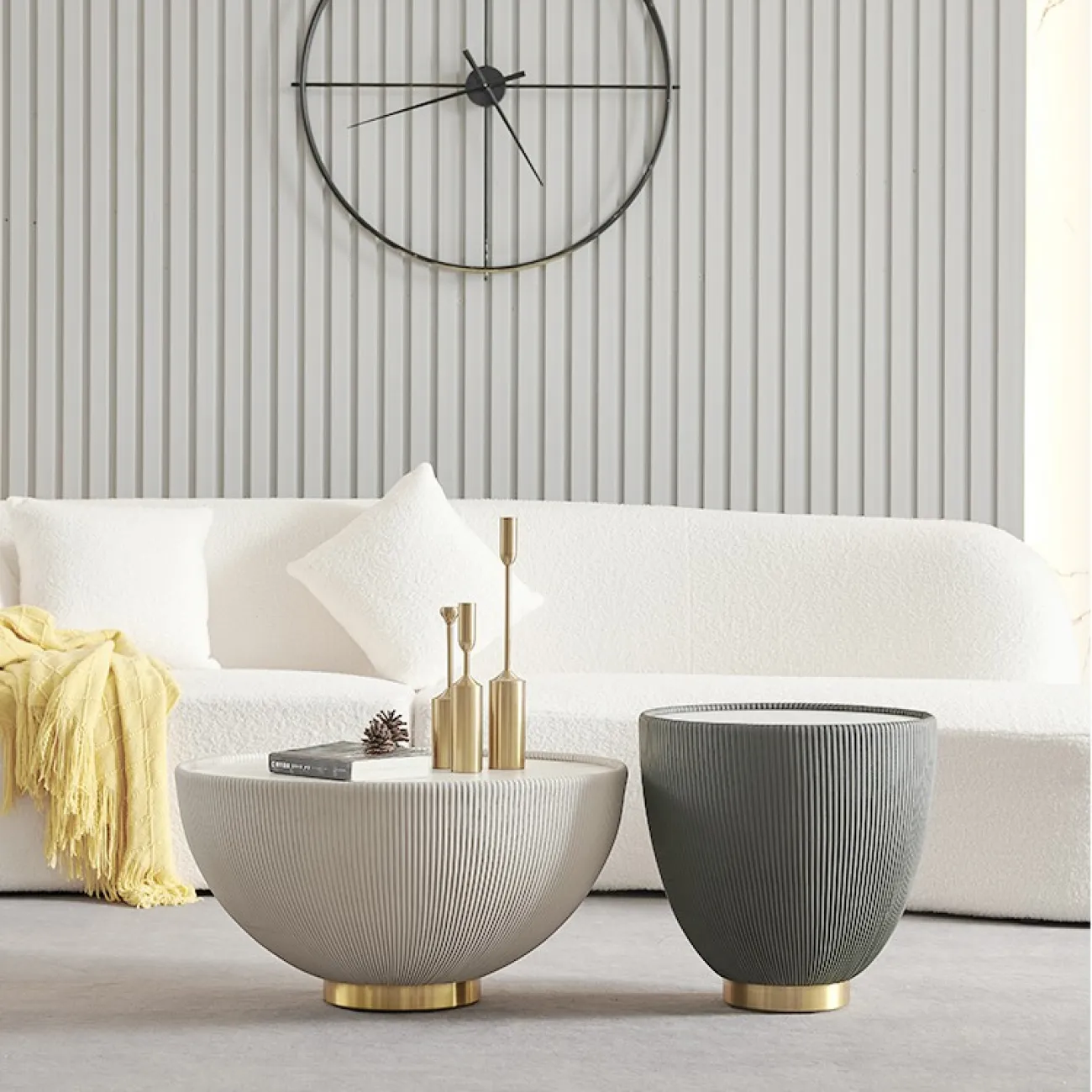 Круглый журнальный стол для гостиной LaLume MB21010-23