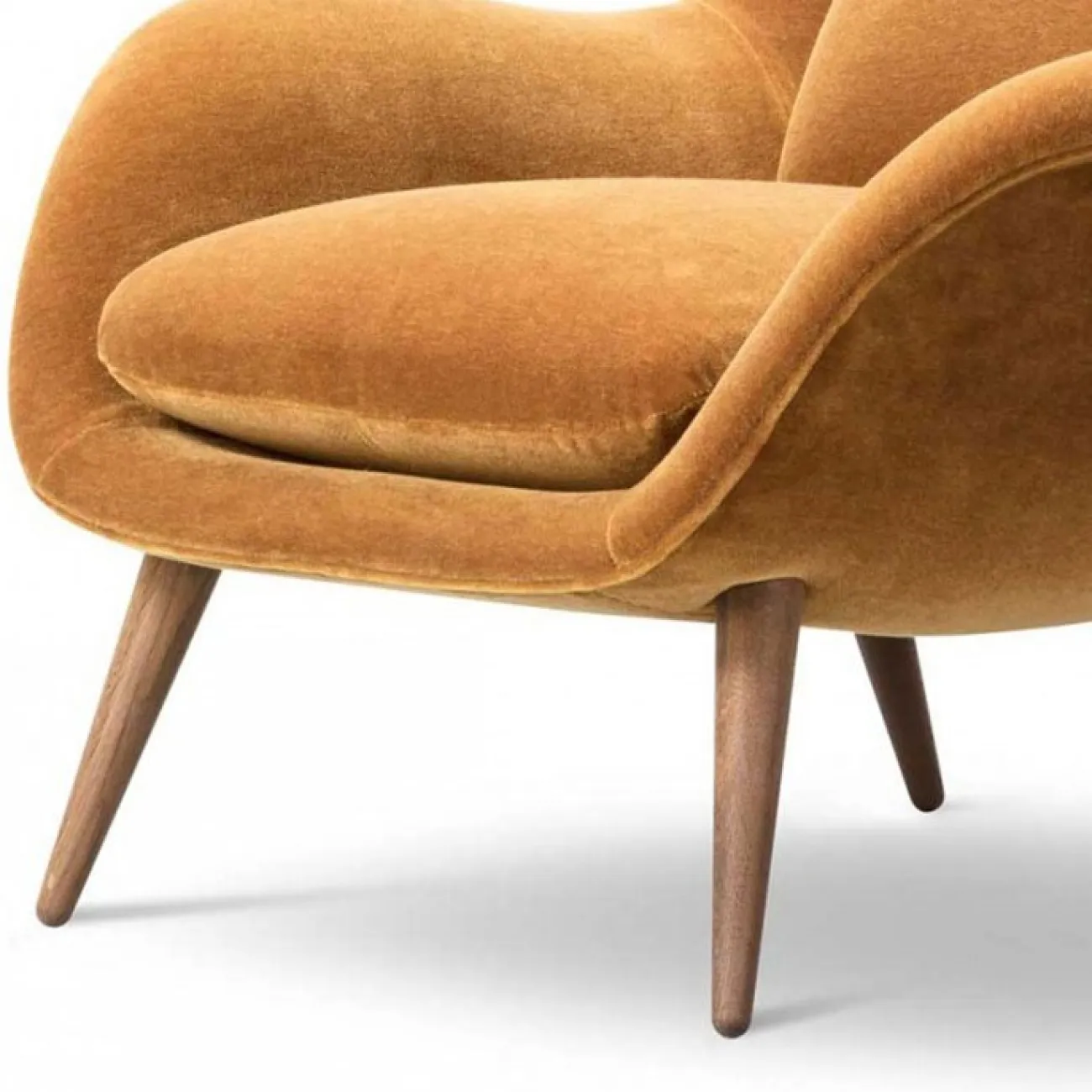 Тканевое одноместное кресло для гостиной LaLume MB21020-23