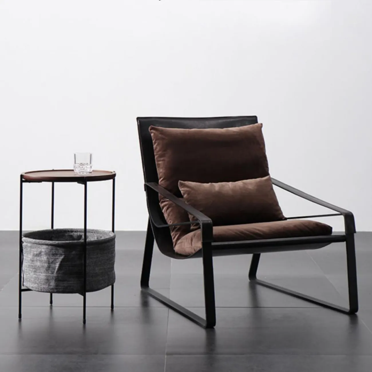 Дизайнерское тканевое кресло для гостиной LaLume MB20987-23 Дизайнерское тканевое кресло для гостиной LaLume MB20987-23