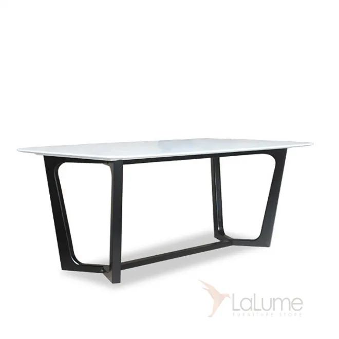 Обеденный стол минималистическом стиле LaLume MB21027-23