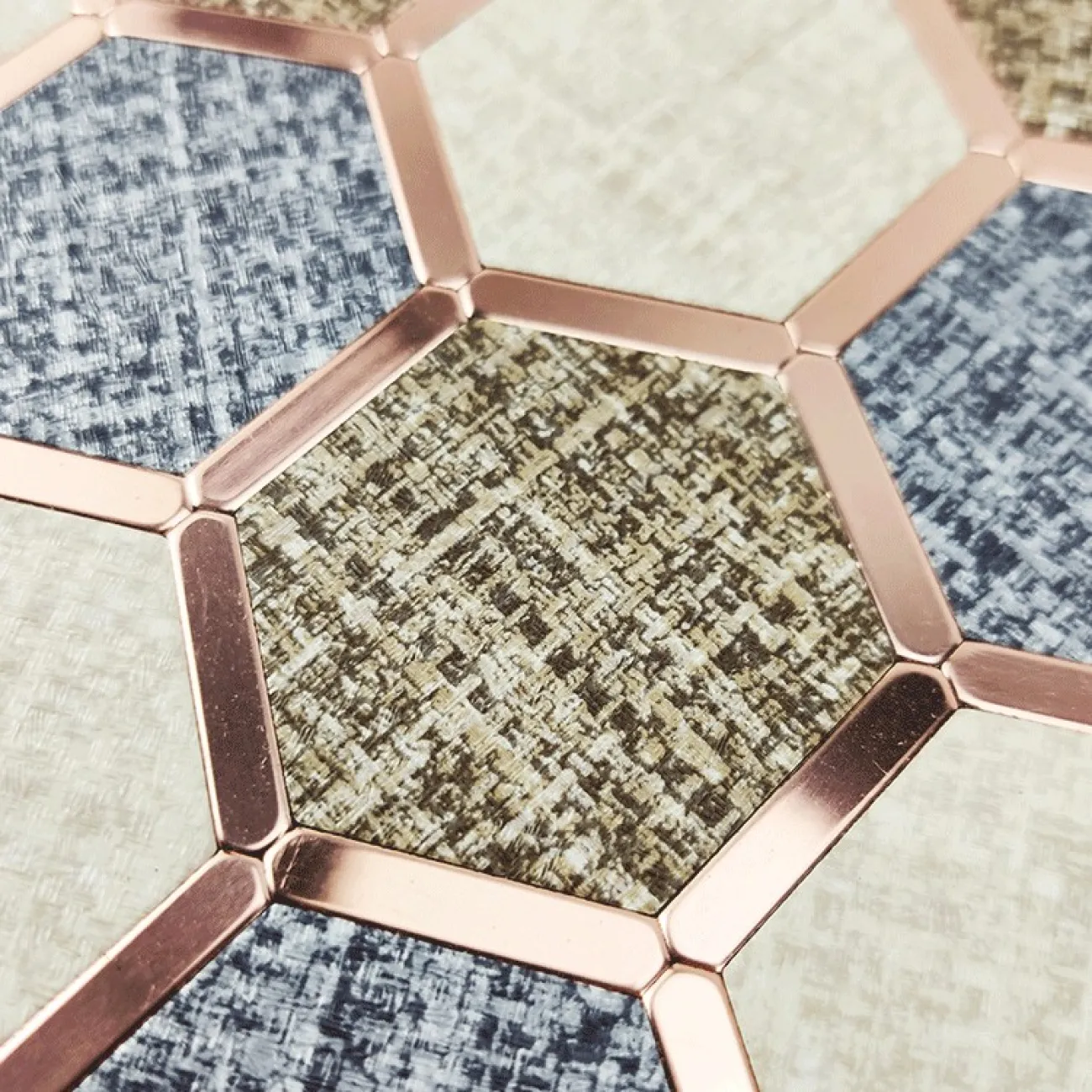 Современная керамическая 3д плитка на самоклеящейся основе LaLume MB20834-23 Современная керамическая 3д плитка на самоклеящейся основе LaLume MB20834-23