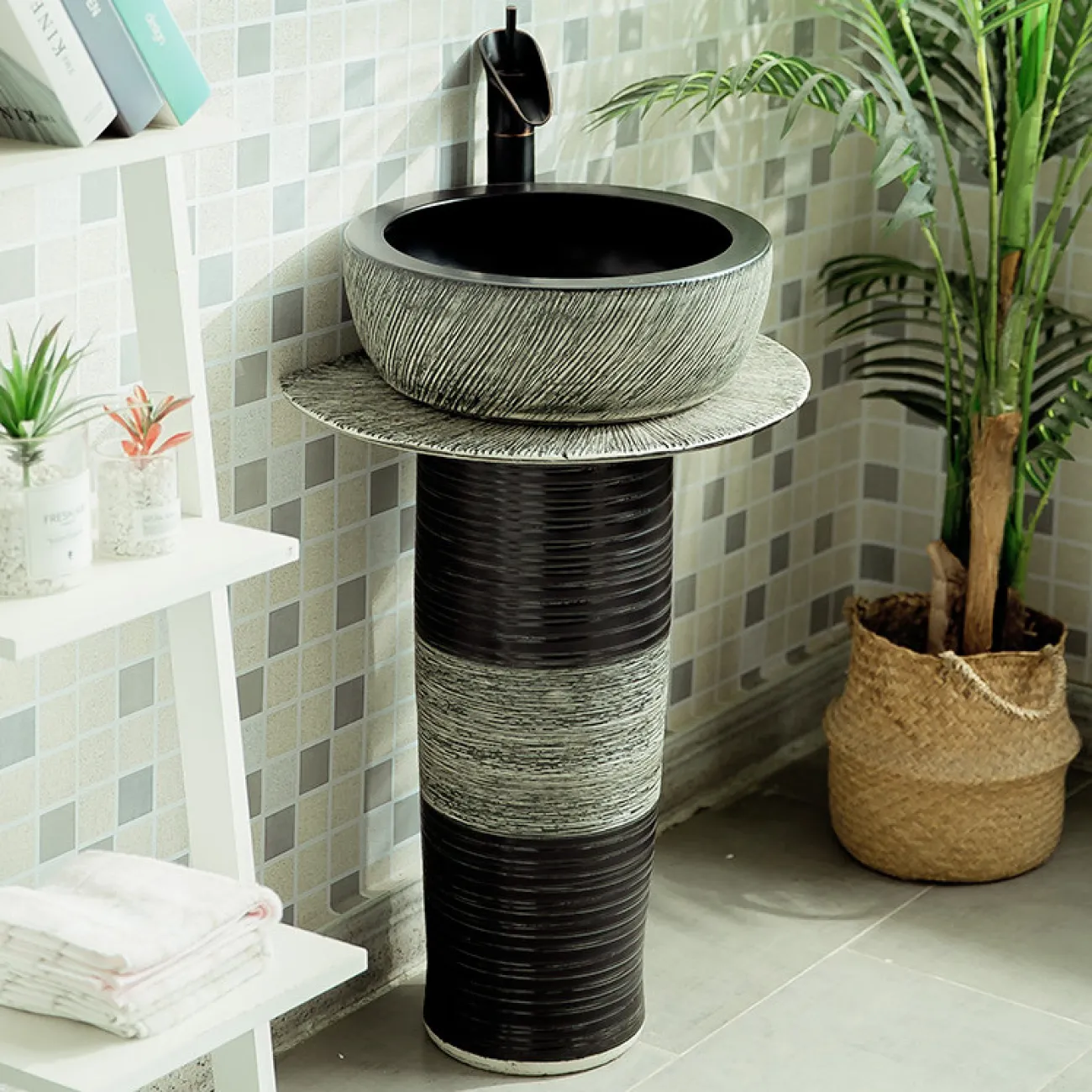 Креативный керамический умывальник в форме колоны для ванной комнаты LaLume MB20512-23 Креативный керамический умывальник в форме колоны для ванной комнаты LaLume MB20512-23