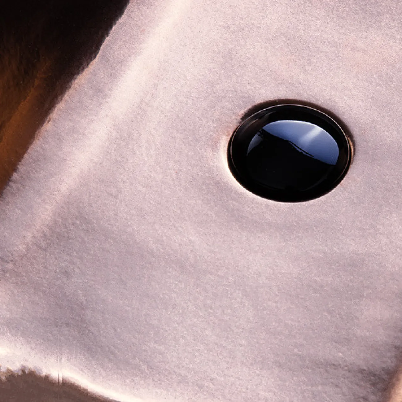 Керамический креативный умывальник  для ванной комнаты LaLume MB20571-23