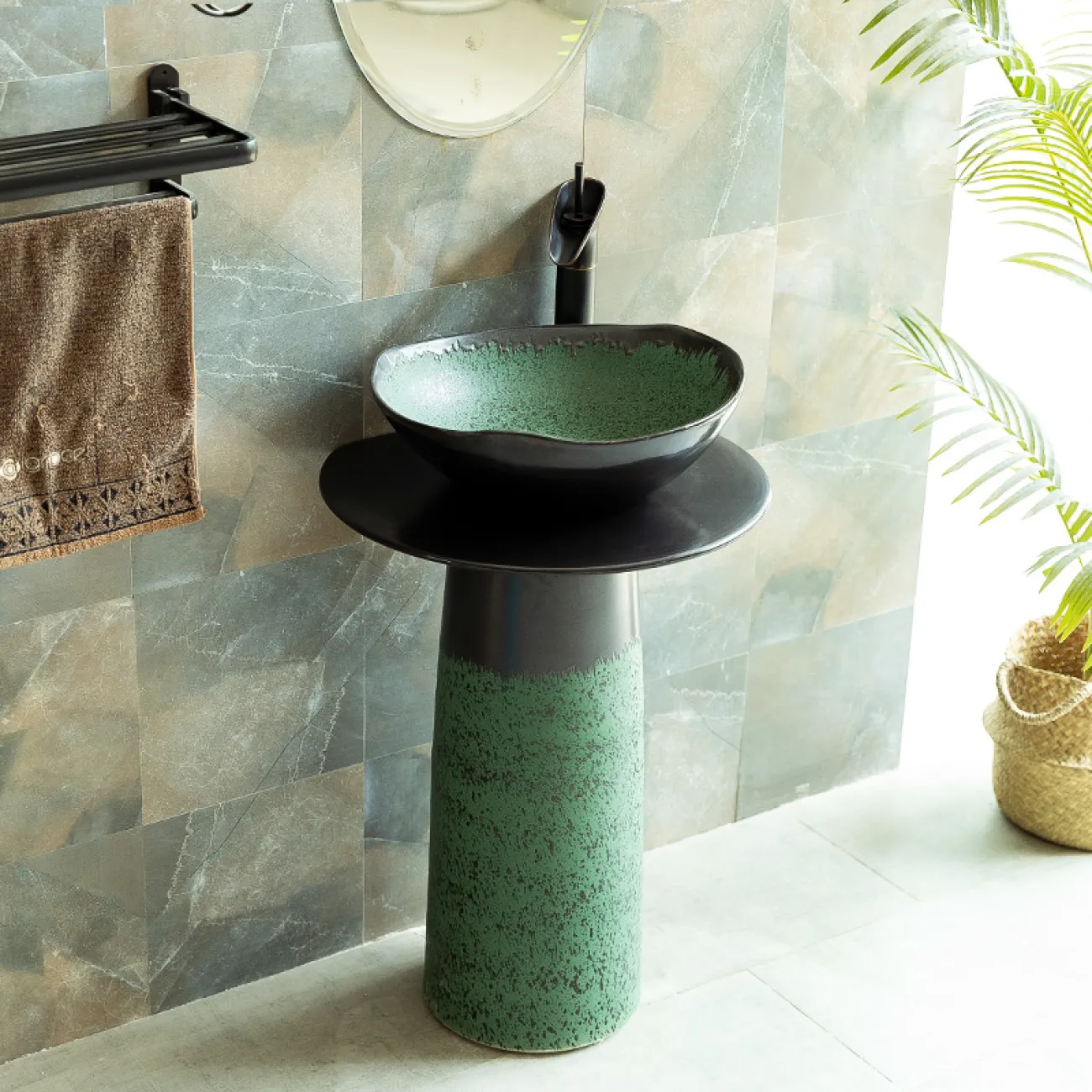 Керамический креативный умывальник для ванной комнаты LaLume MB20568-23 Керамический креативный умывальник для ванной комнаты LaLume MB20568-23