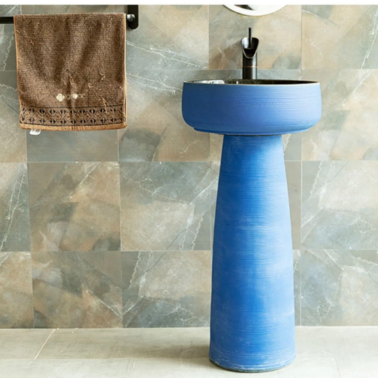 Керамический круглый умывальник  для ванной комнаты LaLume MB20555-23