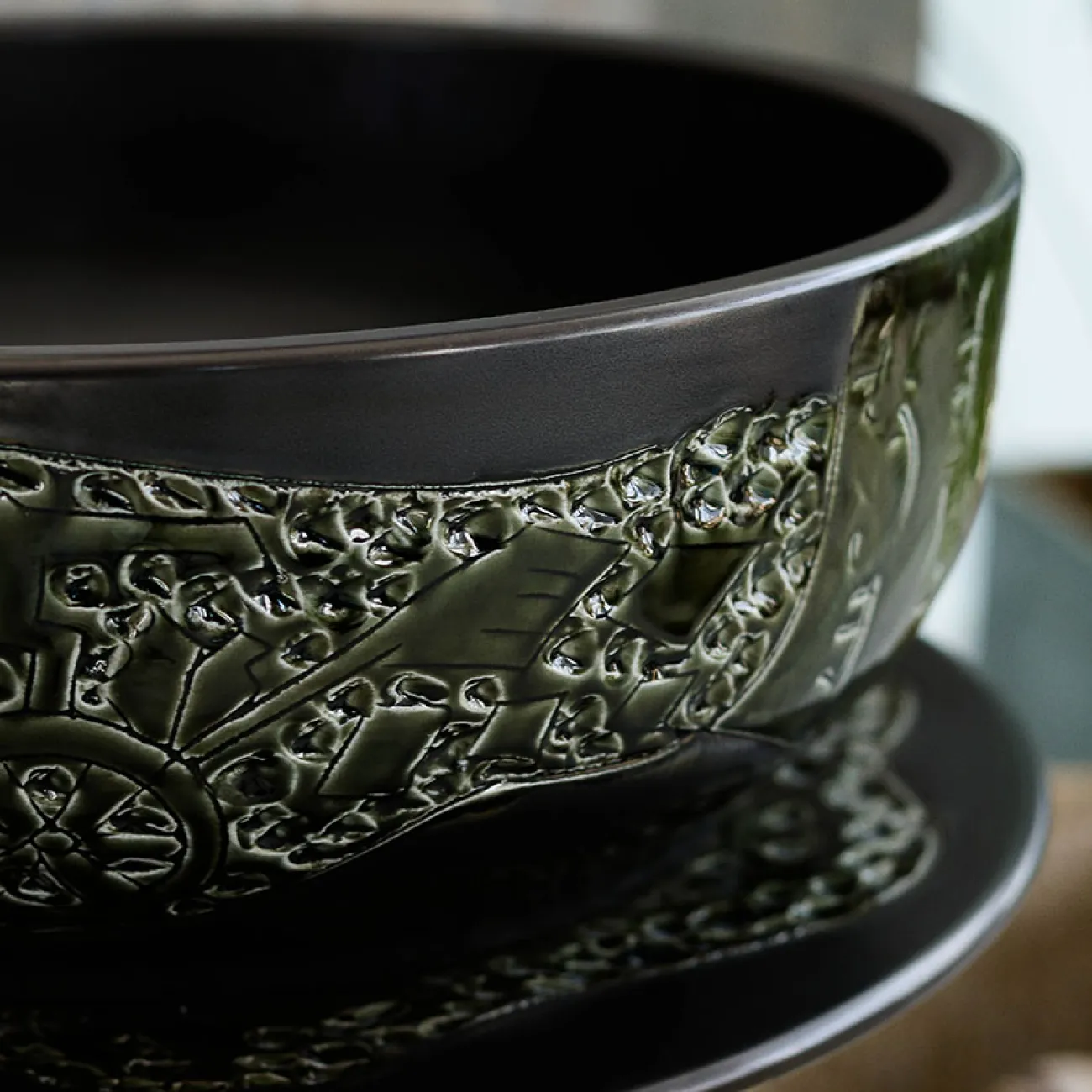 Керамический круглый умывальник  для ванной комнаты LaLume MB20583-23