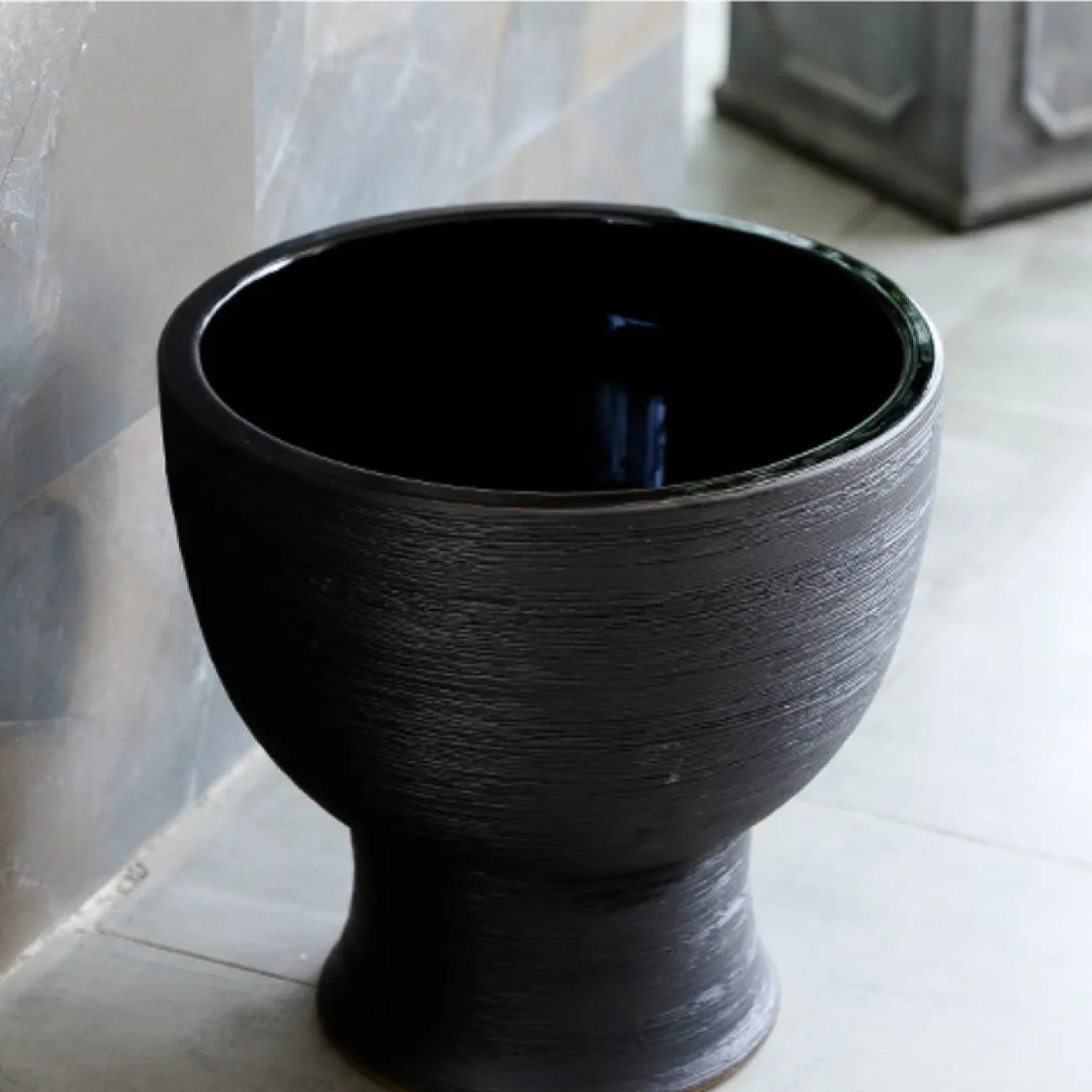 Керамический креативный умывальник  для ванной комнаты LaLume MB20582-23