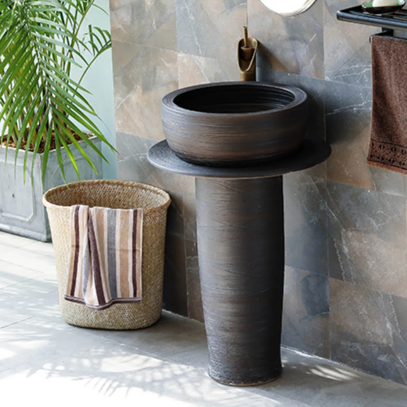 Керамический круглый умывальник  для ванной комнаты LaLume MB20579-23