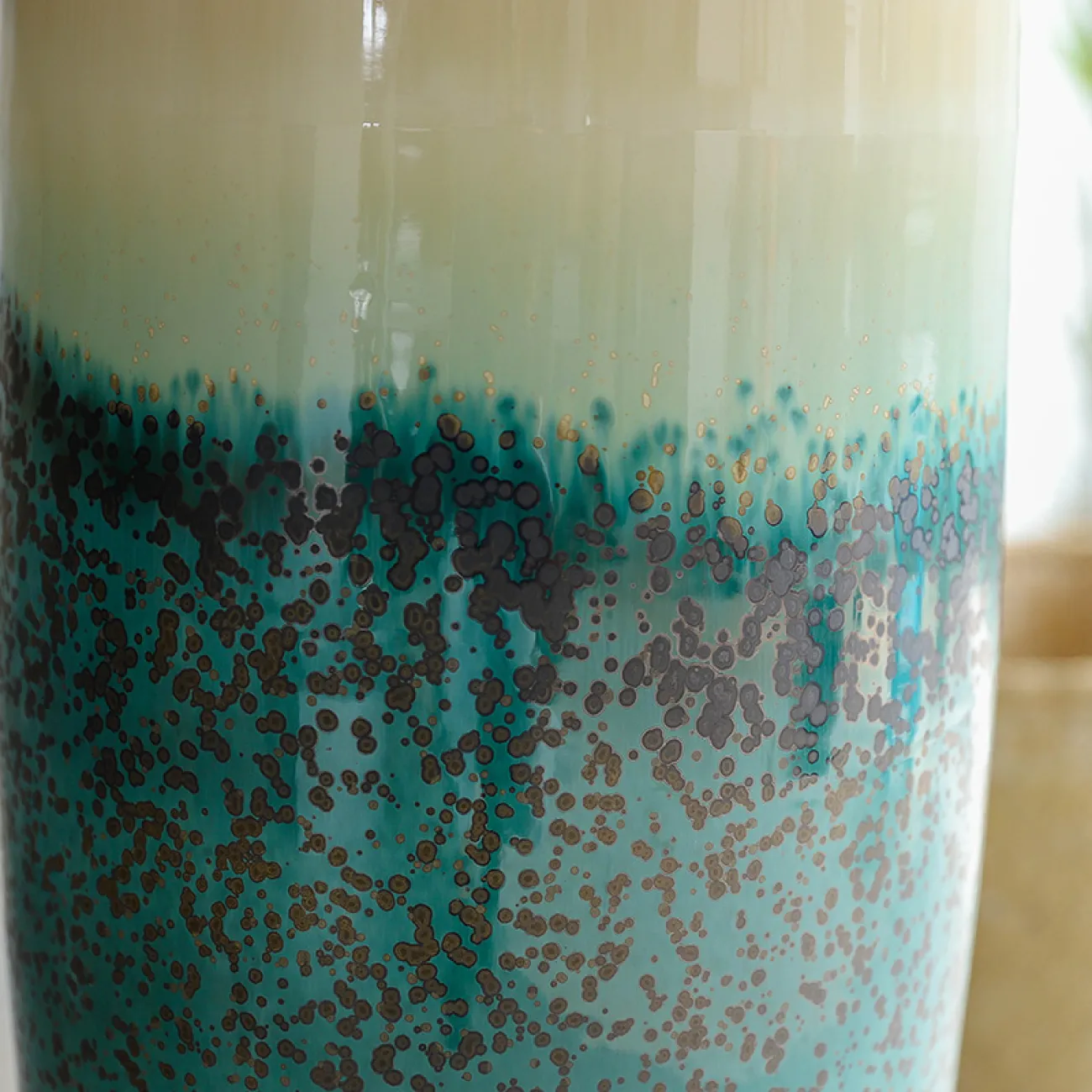 Керамический креативный умывальник для ванной комнаты LaLume MB20573-23 Керамический креативный умывальник для ванной комнаты LaLume MB20573-23