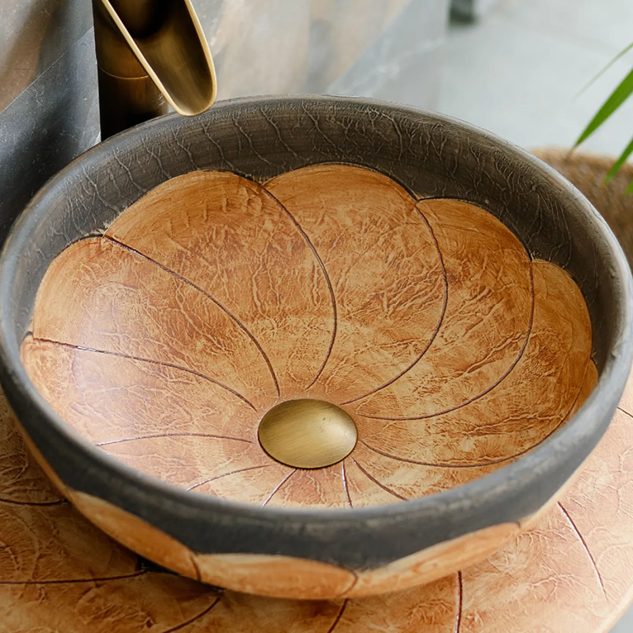 Керамический круглый умывальник  для ванной комнаты LaLume MB20601-23