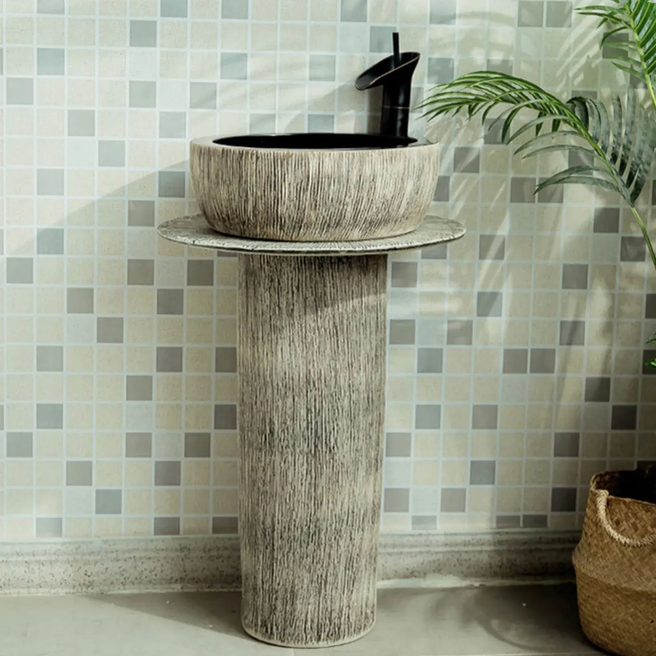 Креативный керамический умывальник в форме колоны для ванной комнаты LaLume MB20512-23 Креативный керамический умывальник в форме колоны для ванной комнаты LaLume MB20512-23