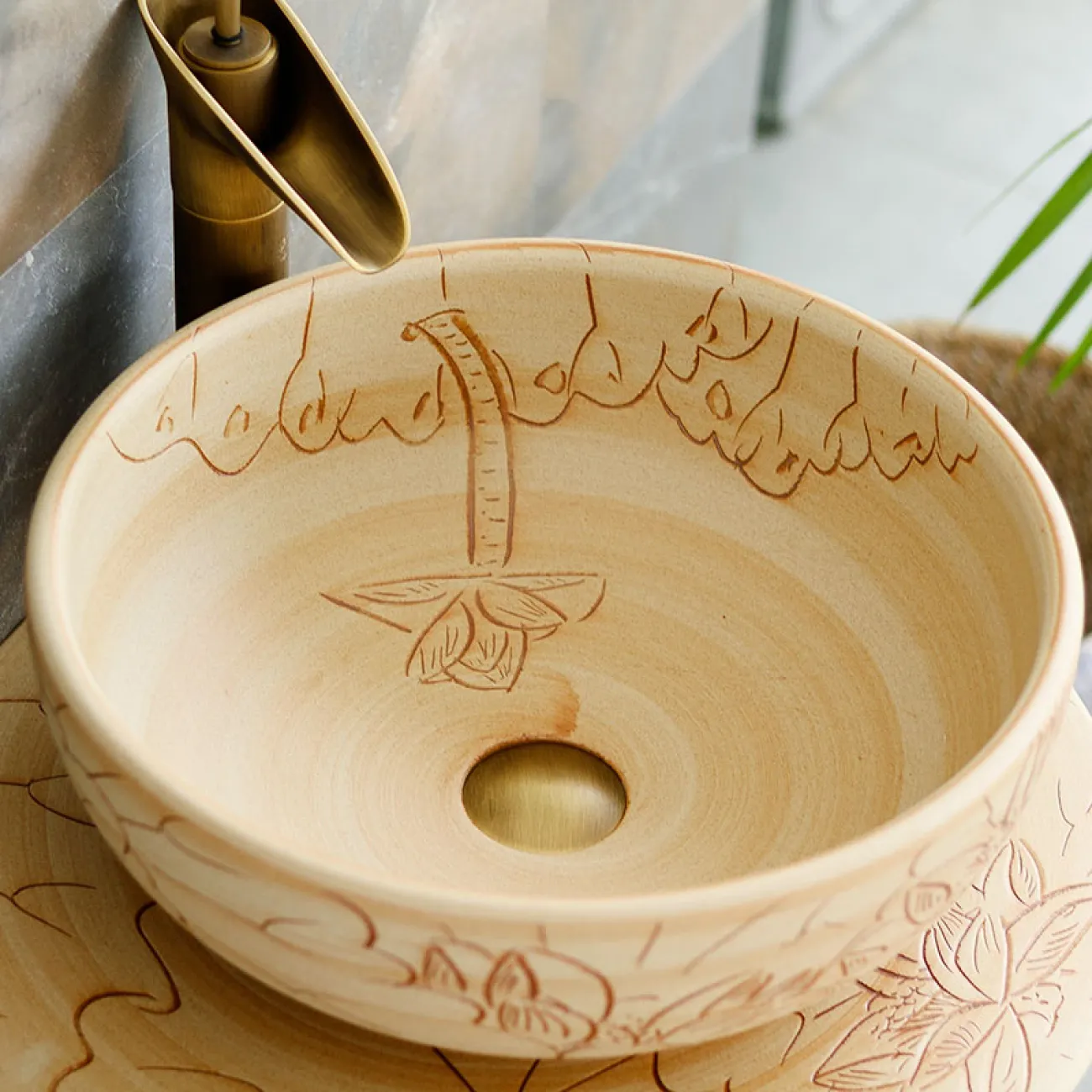 Керамический круглый умывальник  для ванной комнаты LaLume MB20550-23