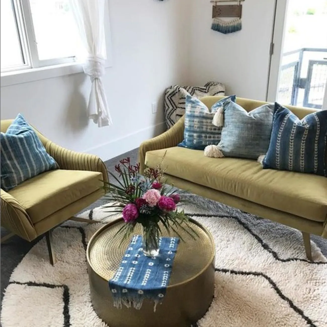 Современное одноместное кресло для гостиной LaLume MB20631-23