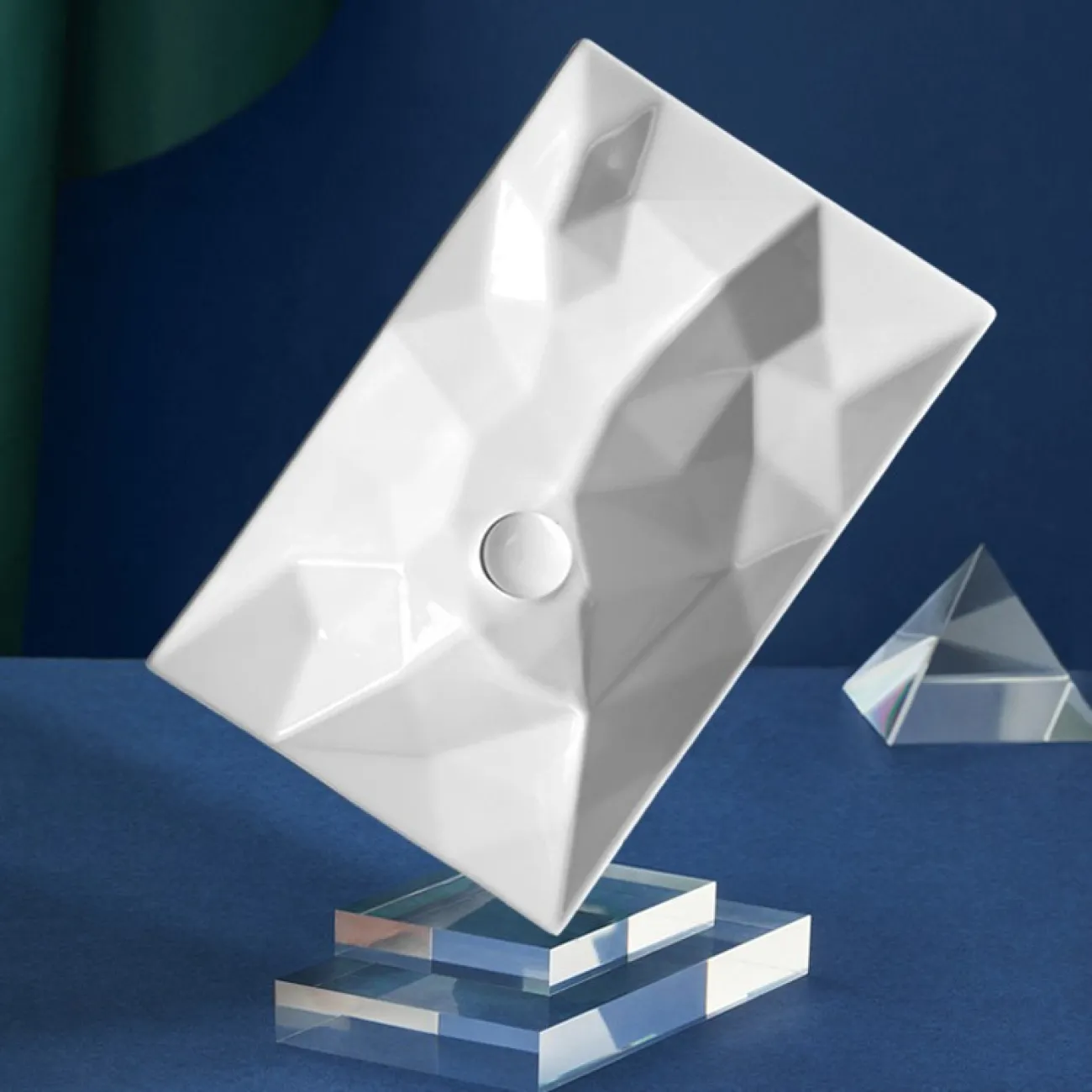 Керамический умывальник в скандинавском стиле для ванной комнаты LaLume MB20650-23 Керамический умывальник в скандинавском стиле для ванной комнаты LaLume MB20650-23