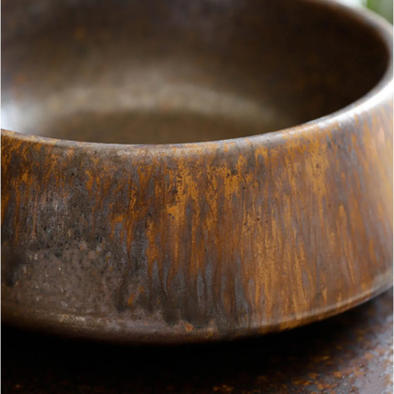 Керамический круглый умывальник с вертикальной колоной для ванной комнаты LaLume MB20527-23