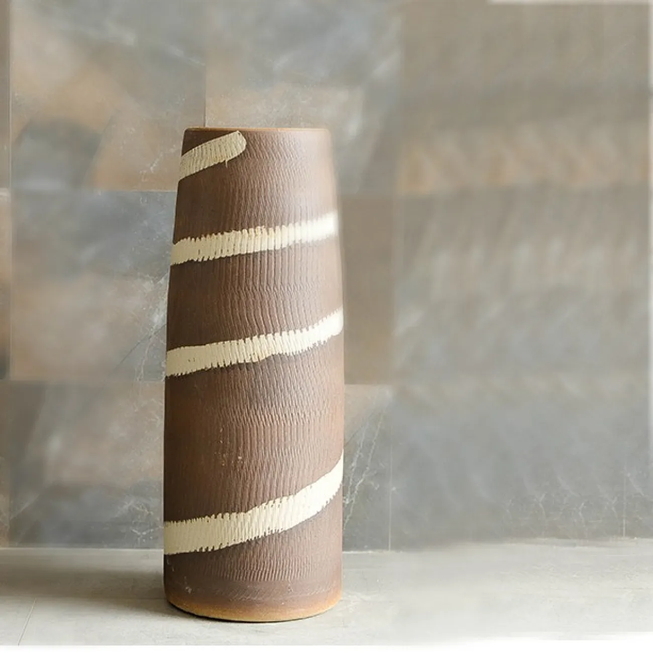 Керамический креативный умывальник  для ванной комнаты LaLume MB20648-23