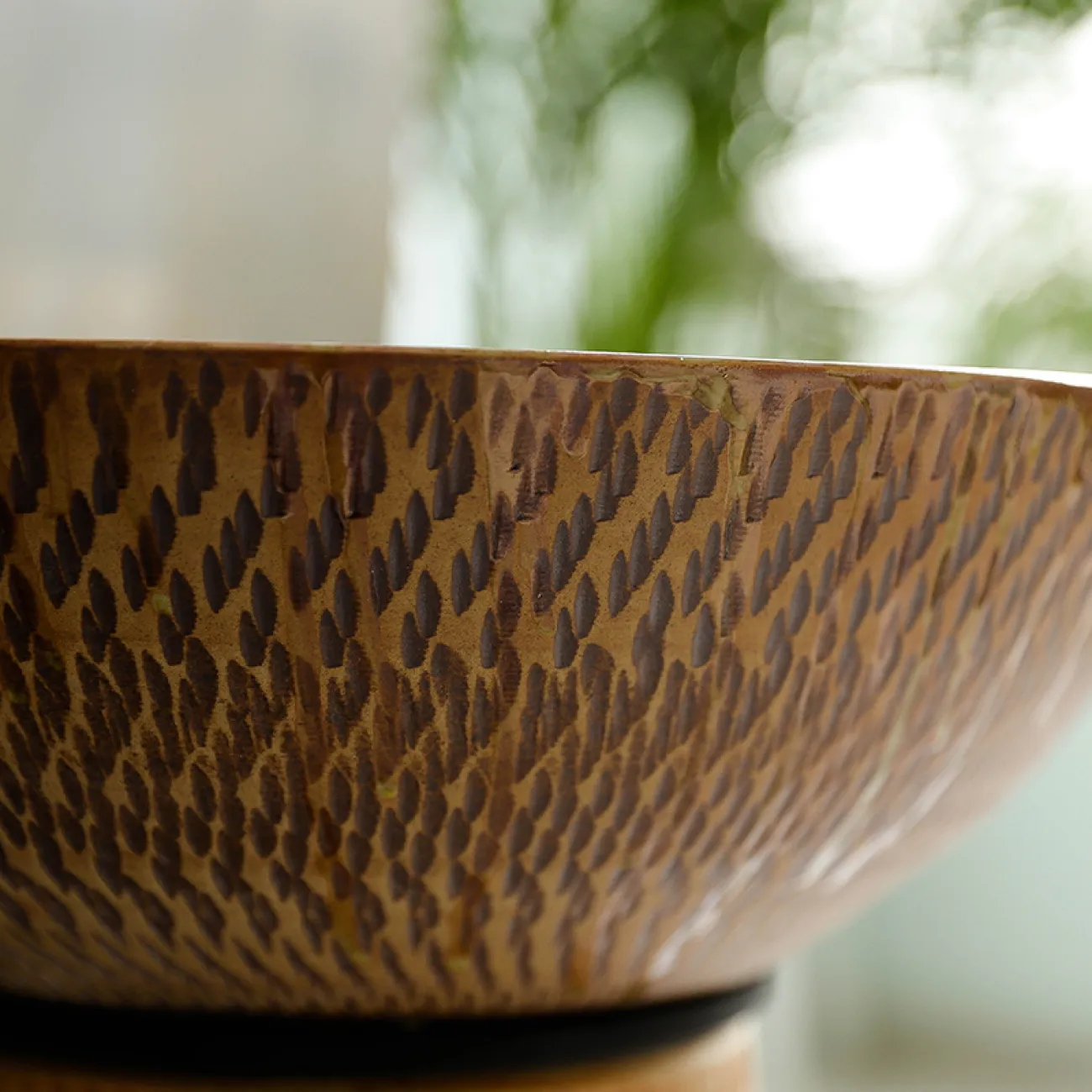 Керамический креативный умывальник  для ванной комнаты LaLume MB20641-23