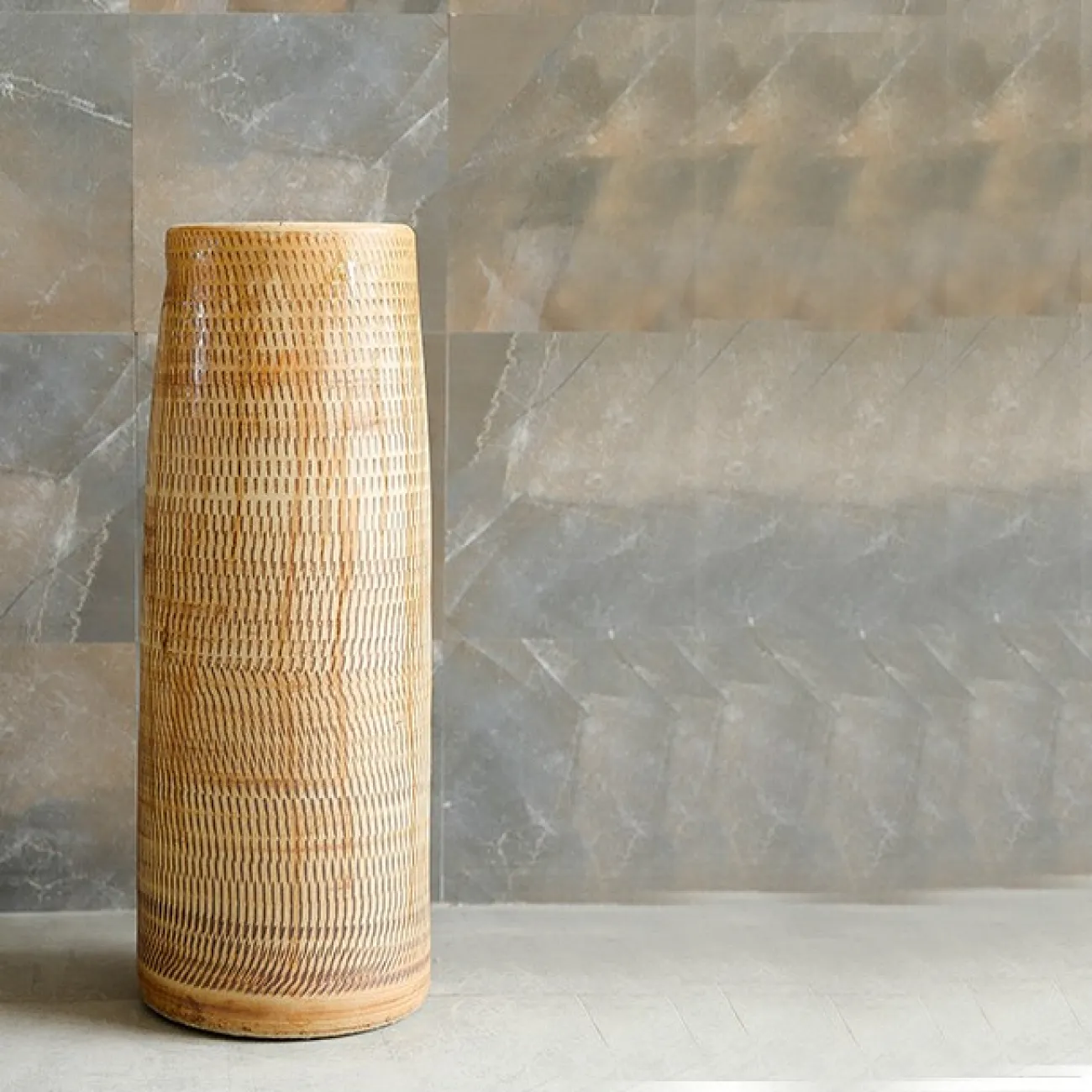 Керамический креативный умывальник  для ванной комнаты LaLume MB20641-23