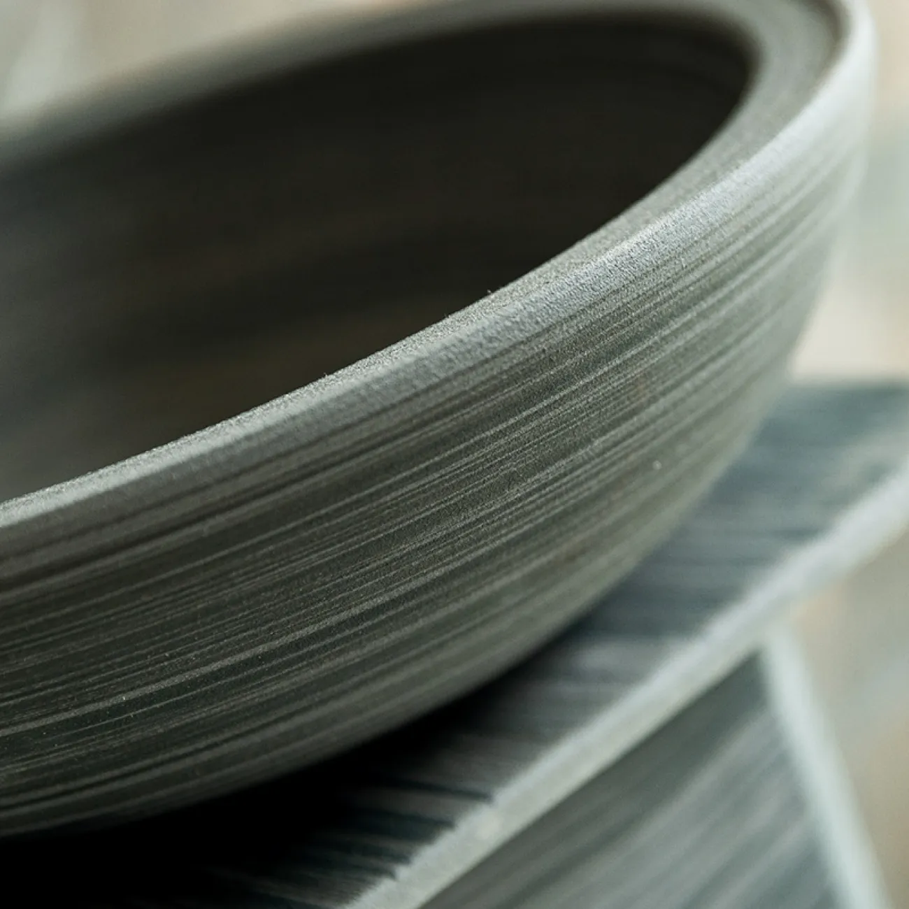 Керамический креативный умывальник  для ванной комнаты LaLume MB20620-23