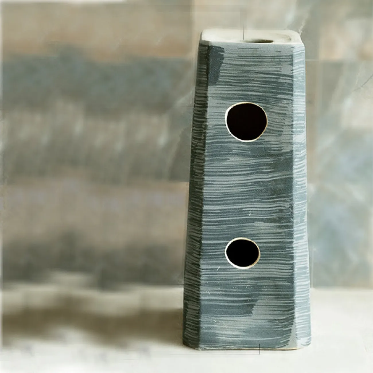 Керамический креативный умывальник  для ванной комнаты LaLume MB20620-23