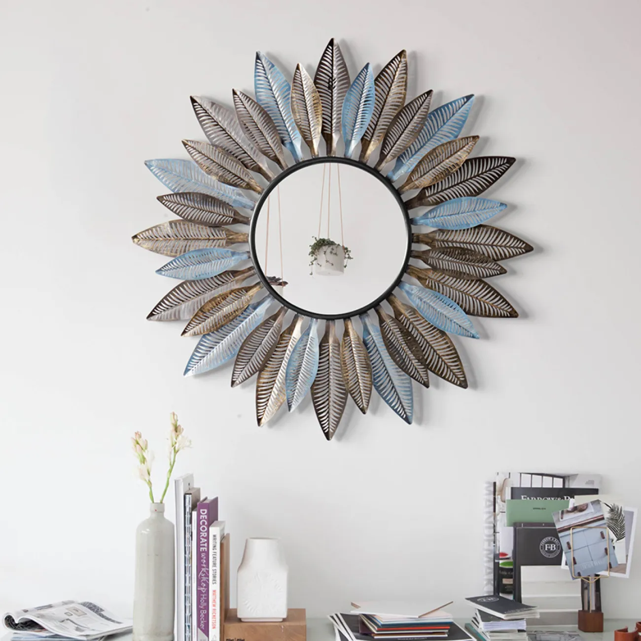 Креативное зеркало с перьями для гостиной LaLume DK20922-23 Креативное зеркало с перьями для гостиной LaLume DK20922-23