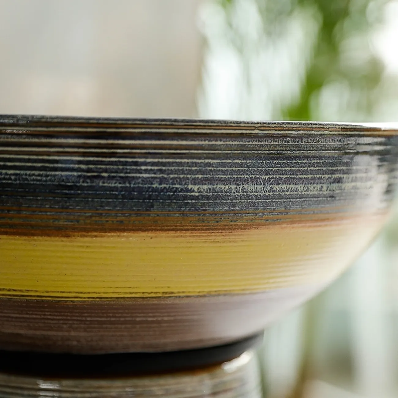 Открытый керамический круглый умывальник для ванной комнаты LaLume MB20500-23 Открытый керамический круглый умывальник для ванной комнаты LaLume MB20500-23