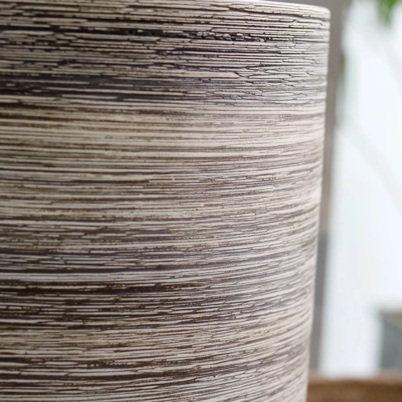 Керамический умывальник в форме колоны для ванной комнаты LaLume MB20498-23