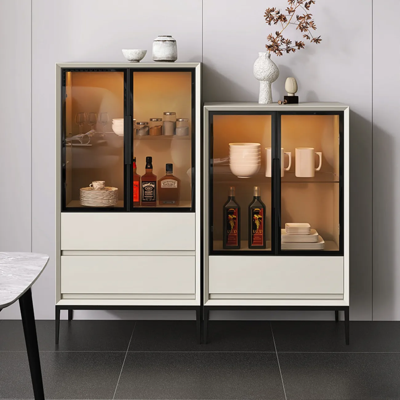 Лакированный  винный шкаф из массива дерева HAOTAI 37517-29