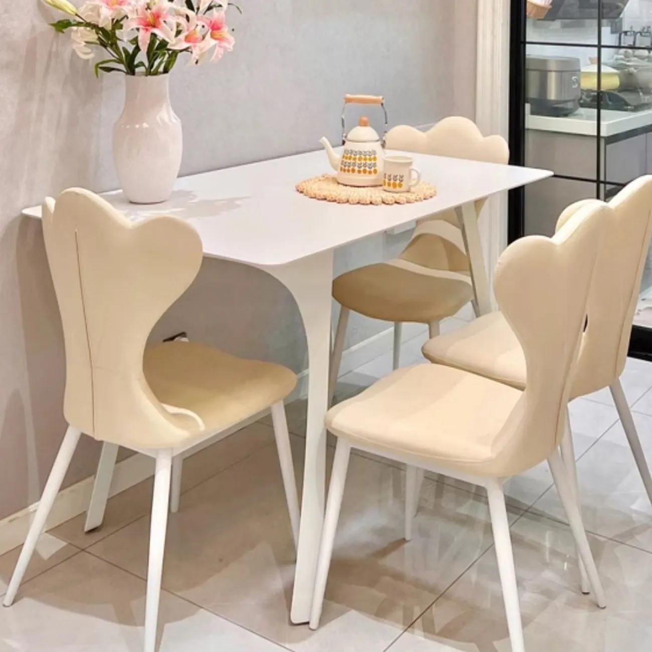 Обеденный стол прямоугольной формы из натурального камня BANG 36479-29 Обеденный стол прямоугольной формы из натурального камня BANG 36479-29