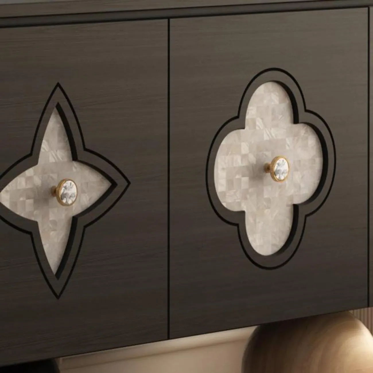 Роскошный ретро-шкаф для телевизора из цельного дерева BLD 35625-29 Роскошный ретро-шкаф для телевизора из цельного дерева BLD 35625-29