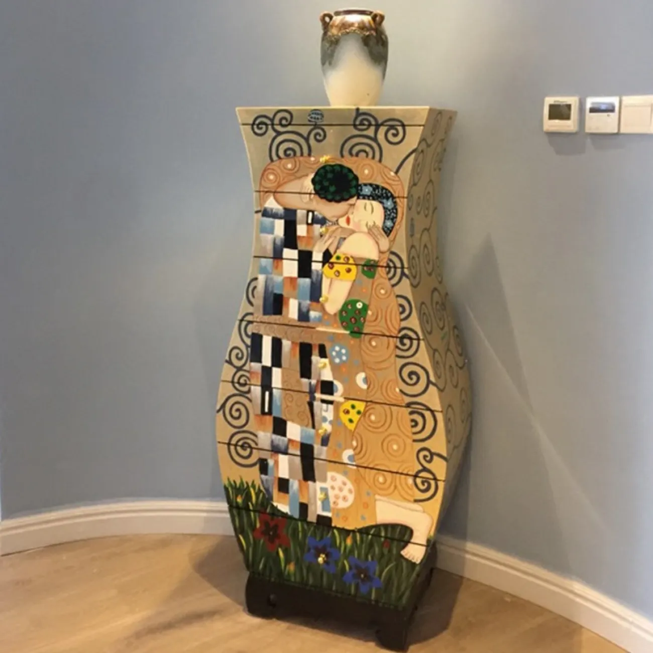 Роскошный шкаф для хранения из массива дерева Creative Life 35964-29 Роскошный шкаф для хранения из массива дерева Creative Life 35964-29