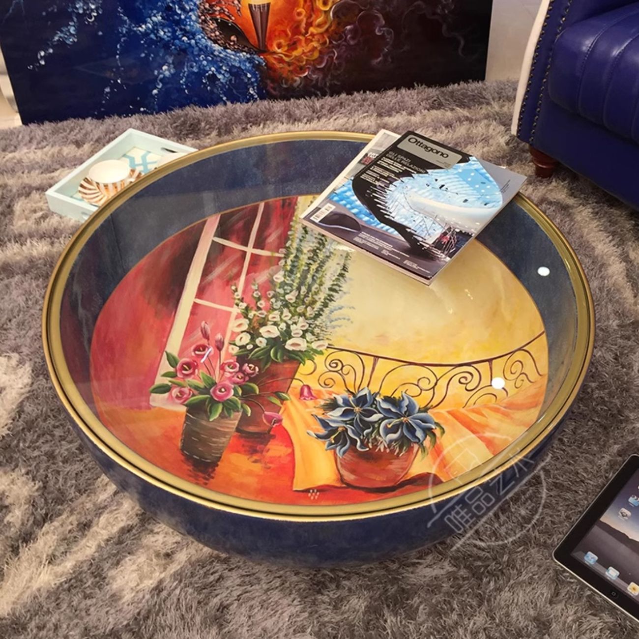 Роскошный круглый журнальный столик Creative Life 35965-29 Роскошный круглый журнальный столик Creative Life 35965-29