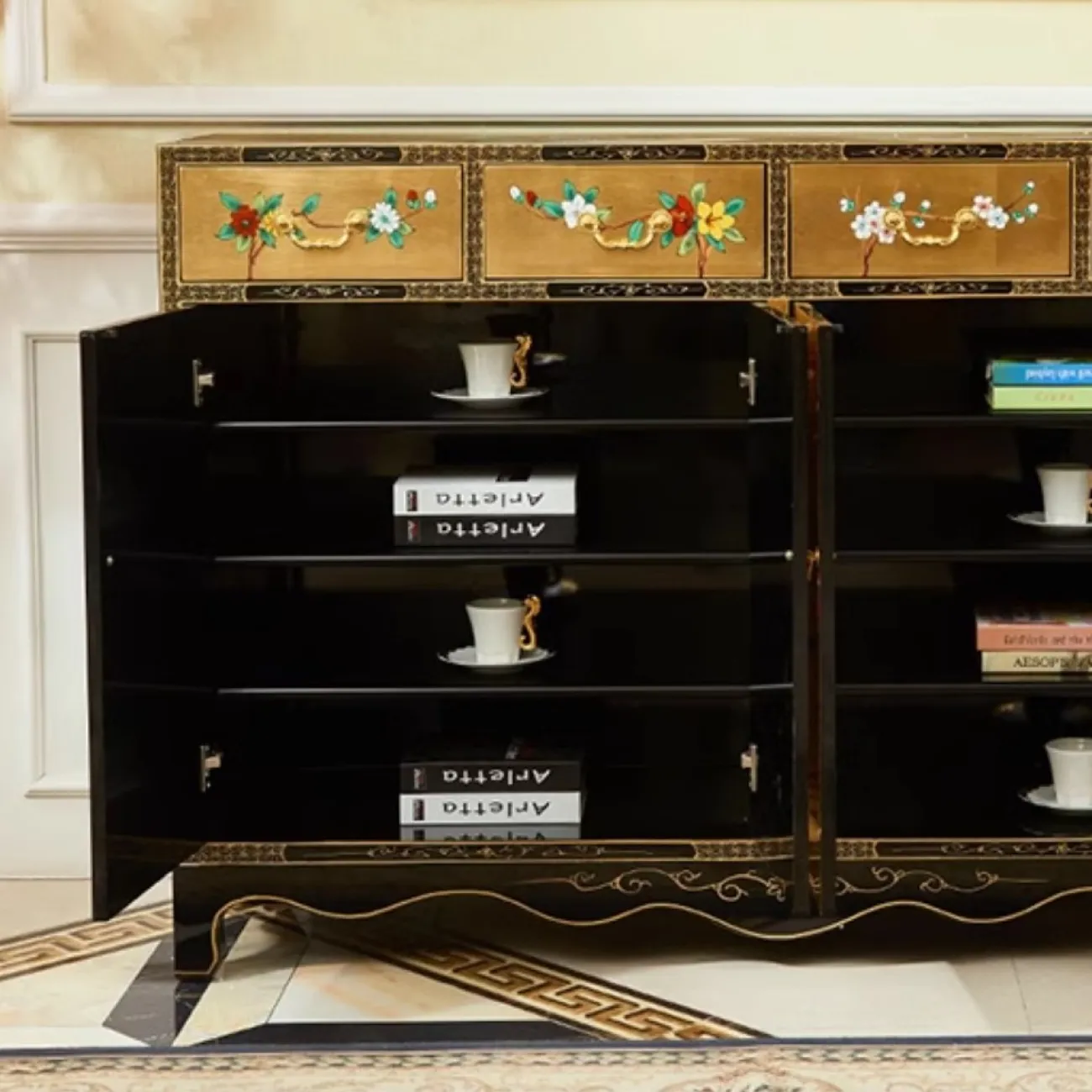 Роскошный сервант в китайском стиле Creative Life 35966-29