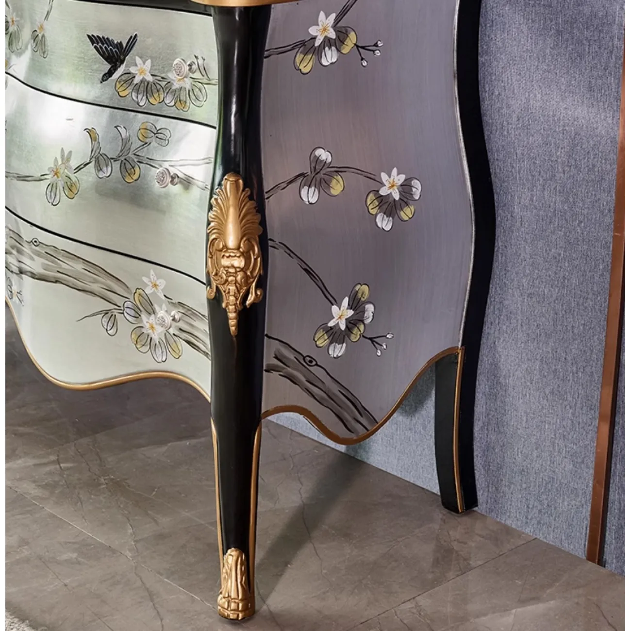 Расписной комод из массива дерева в европейском стиле Creative Life 36000-29