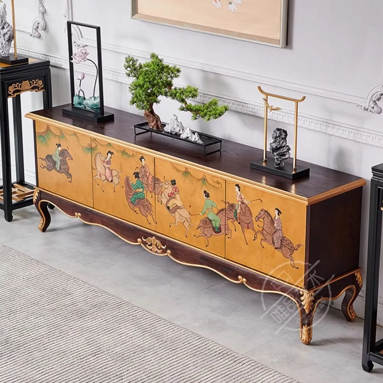 Расписной ТВ-шкаф из массива дерева Creative Life 36018-29 Расписной ТВ-шкаф из массива дерева Creative Life 36018-29