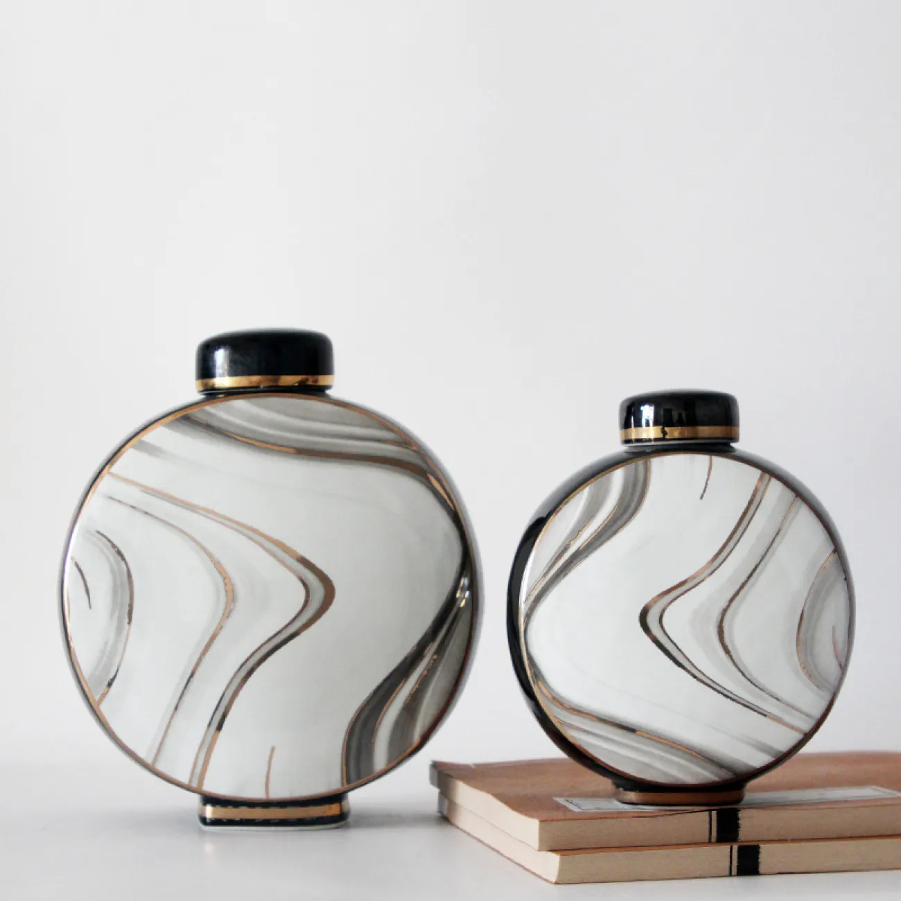 Ваза «Фляга» LaLume DK_601914 H19.5 Ваза «Фляга» LaLume DK_601914 H19.5