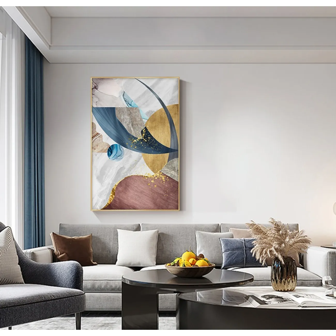 Дизайнерская картина в современном стиле и атмосферой абстракции,  расписанная сусальным золотом LaLume-DF-20460-23