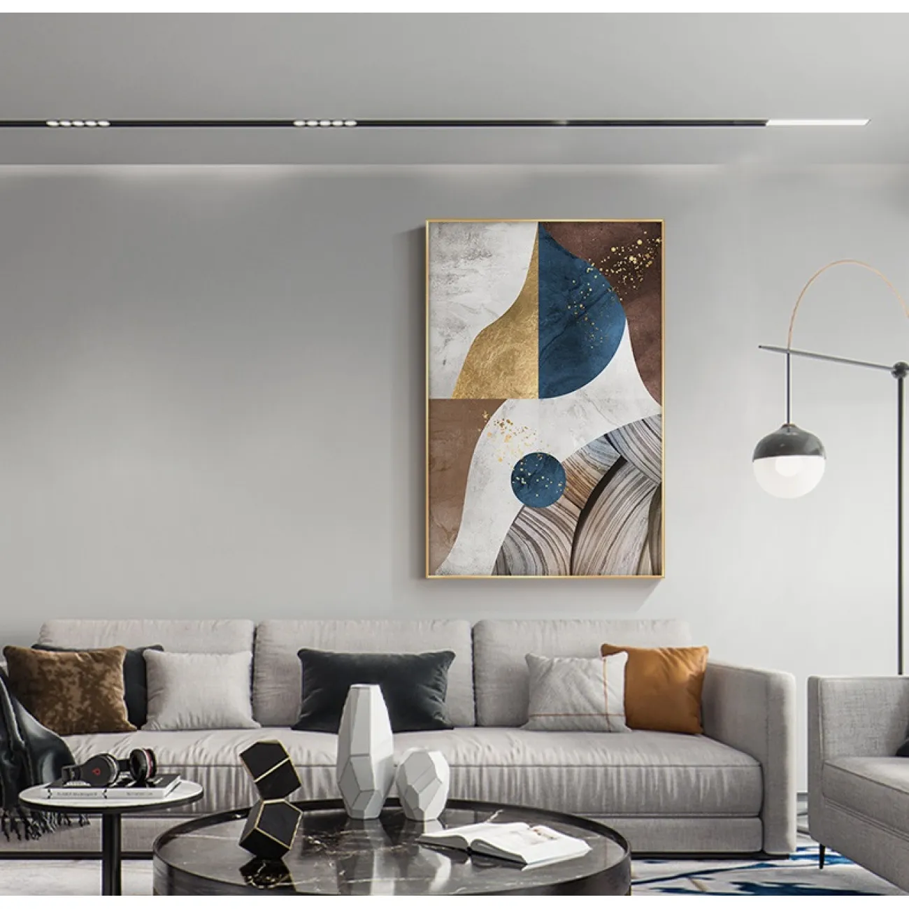 Дизайнерская картина в современном стиле и атмосферой абстракции,  расписанная сусальным золотом LaLume-DF-20460-23