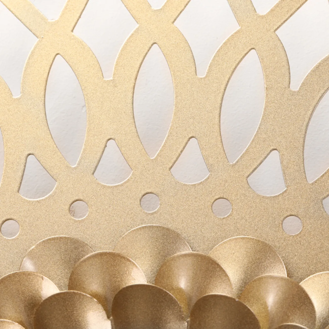 Современное настенное круглое зеркало для гостиной LaLume DK20348-27 Современное настенное круглое зеркало для гостиной LaLume DK20348-27