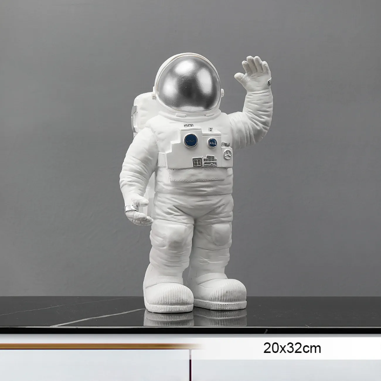 Роскошная статуэтка космонавта для гостиной LaLume DK20399-27