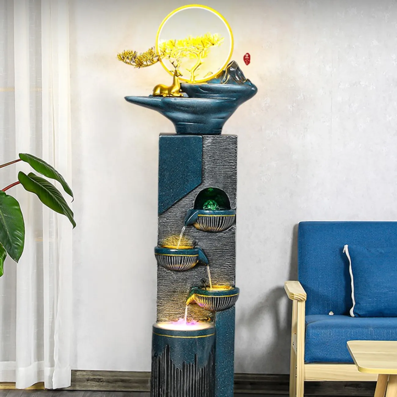 Индивидуальный фонтан с циркулирующей водой в современном и простом стиле