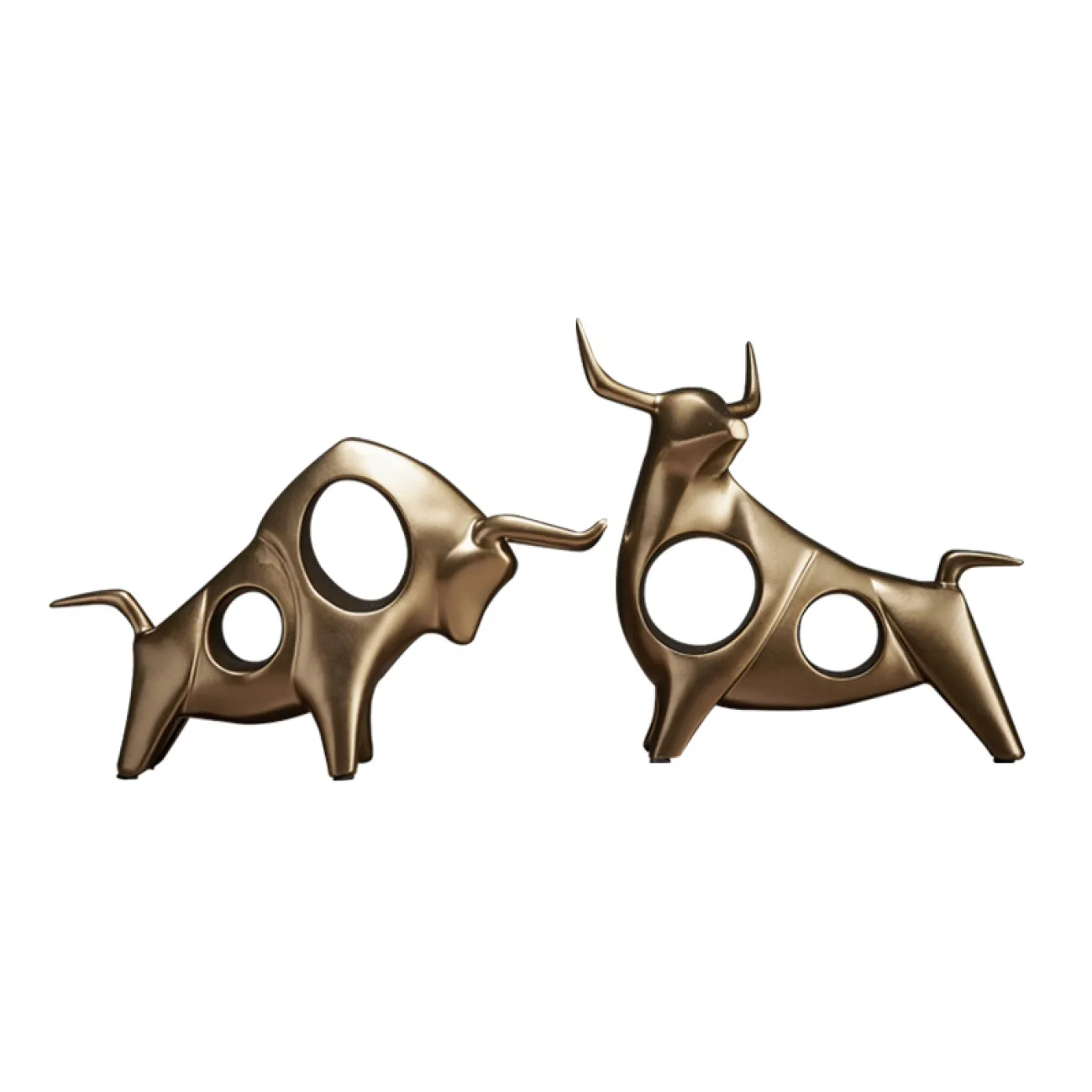 Дизайнерская статуэтка Дикий бык LaLume-SKS00115 Дизайнерская статуэтка Дикий бык LaLume-SKS00115