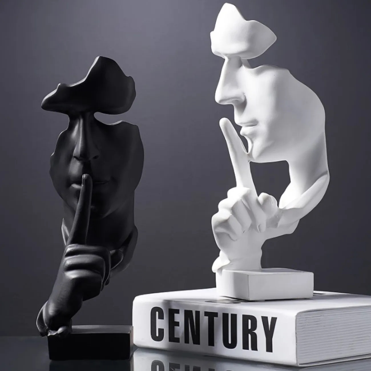 Дизайнерская статуэтка FacePalm в современном стиле Дизайнерская статуэтка FacePalm в современном стиле