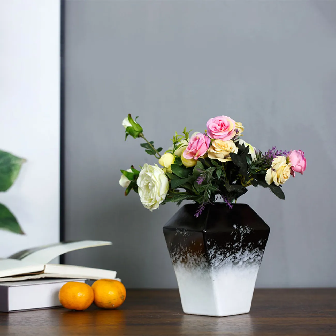 Роскошная декоративная ваза для гостиной LaLume DK20462-23