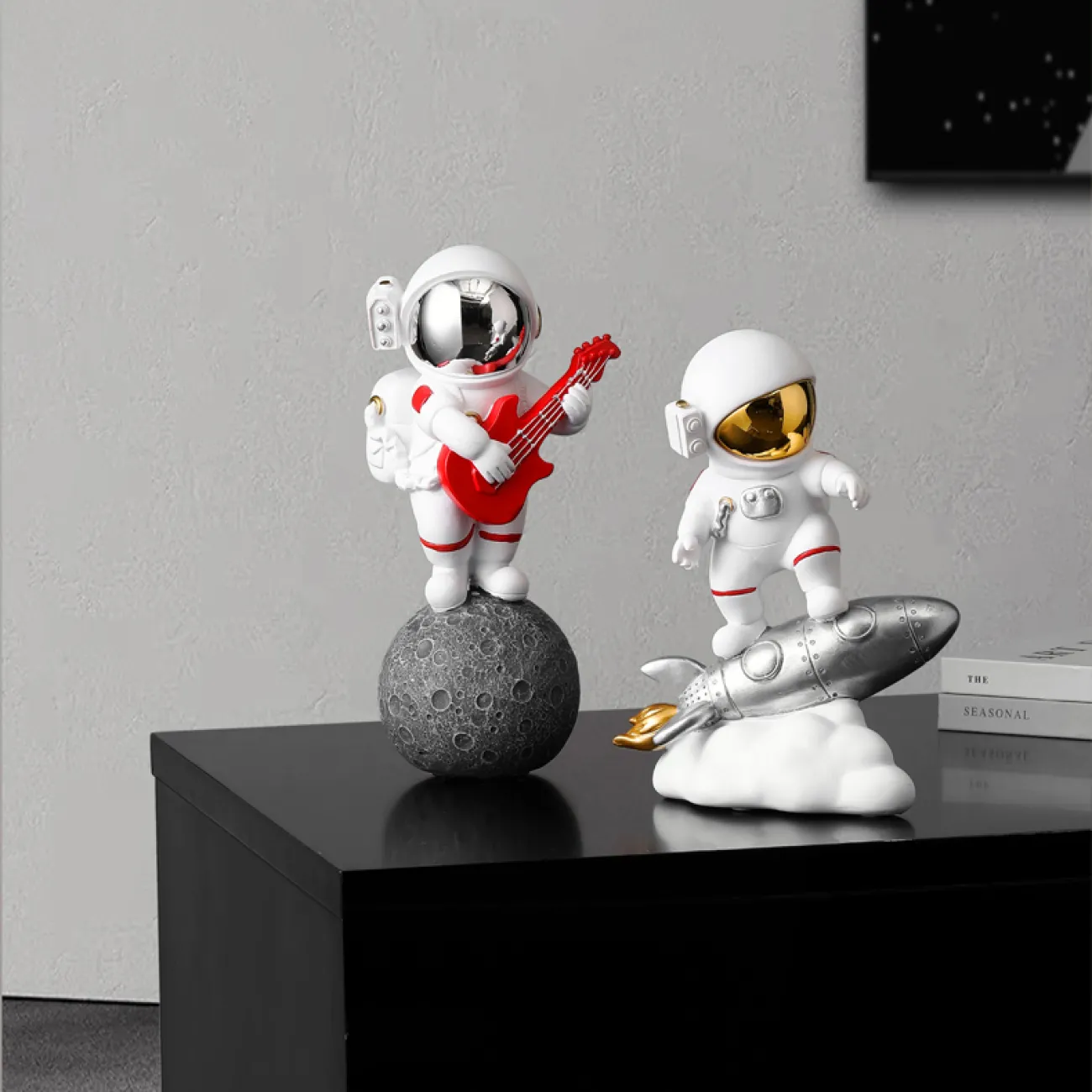 Креативная декоративная статуэтка космонавта для гостиной LaLume DK20474-23