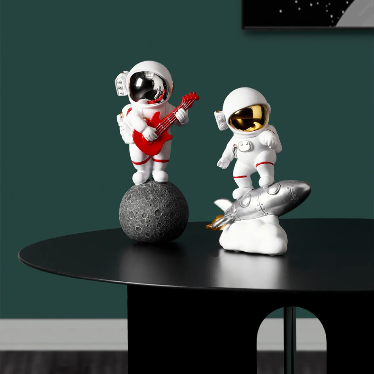 Креативная декоративная статуэтка космонавта для гостиной LaLume DK20474-23