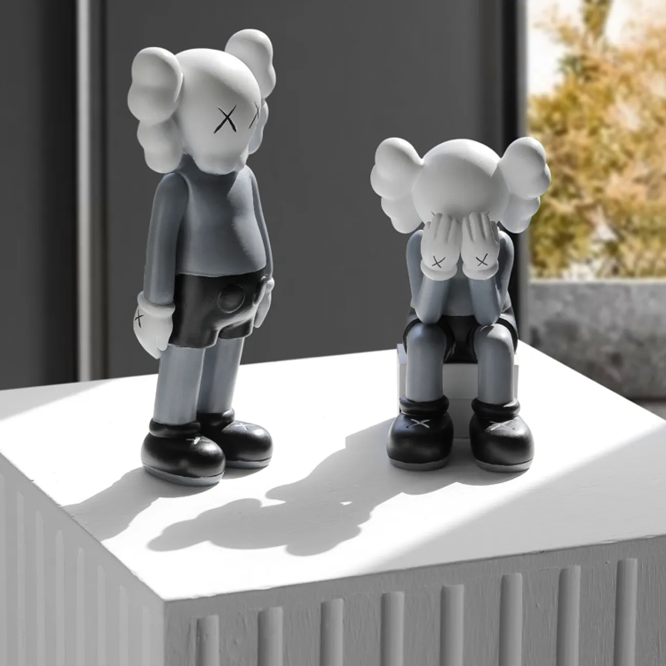 Необычная декоративная статуэтка в мультяшном стиле для гостиной LaLume DK20475-23 Необычная декоративная статуэтка в мультяшном стиле для гостиной LaLume DK20475-23