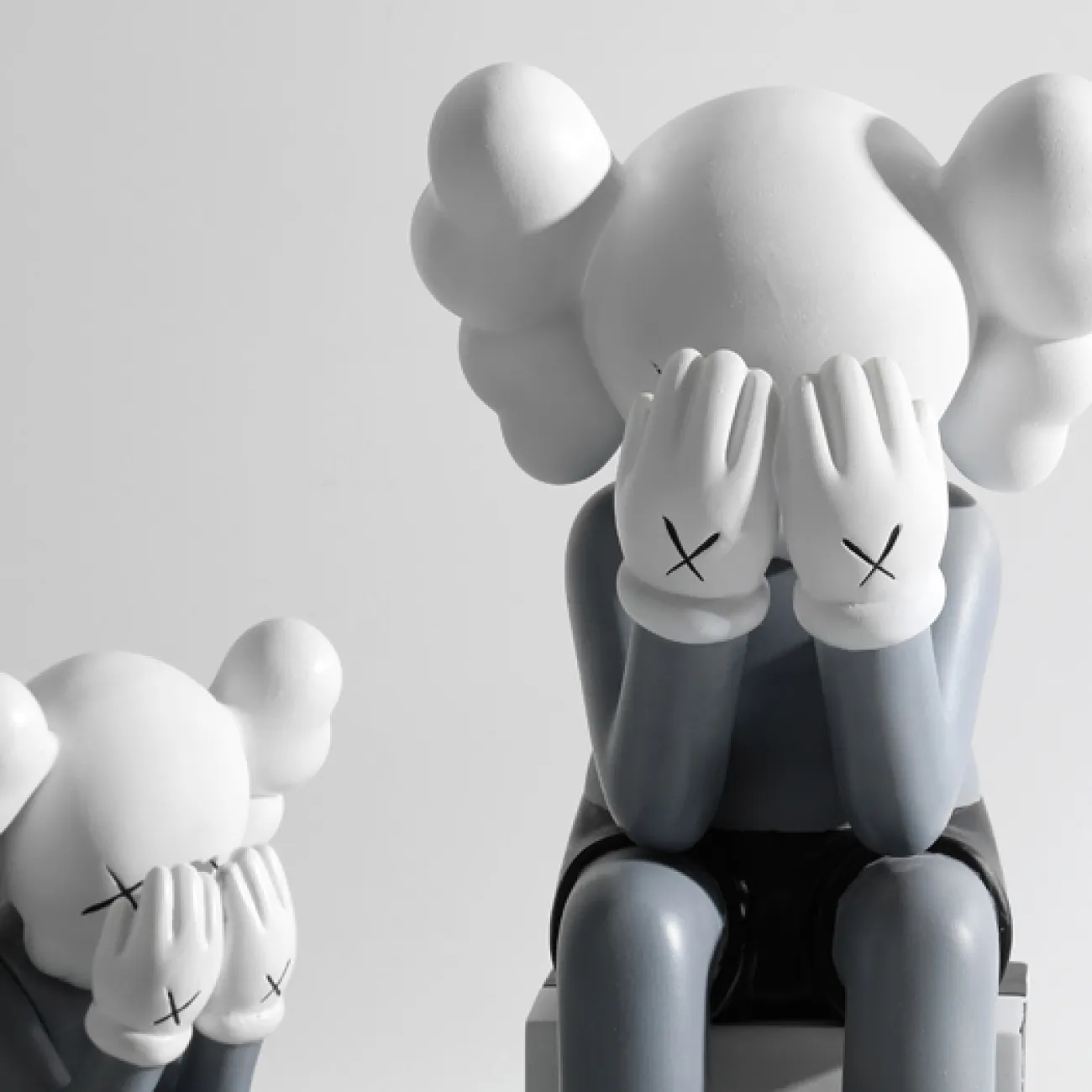 Необычная декоративная статуэтка в мультяшном стиле для гостиной LaLume DK20475-23 Необычная декоративная статуэтка в мультяшном стиле для гостиной LaLume DK20475-23