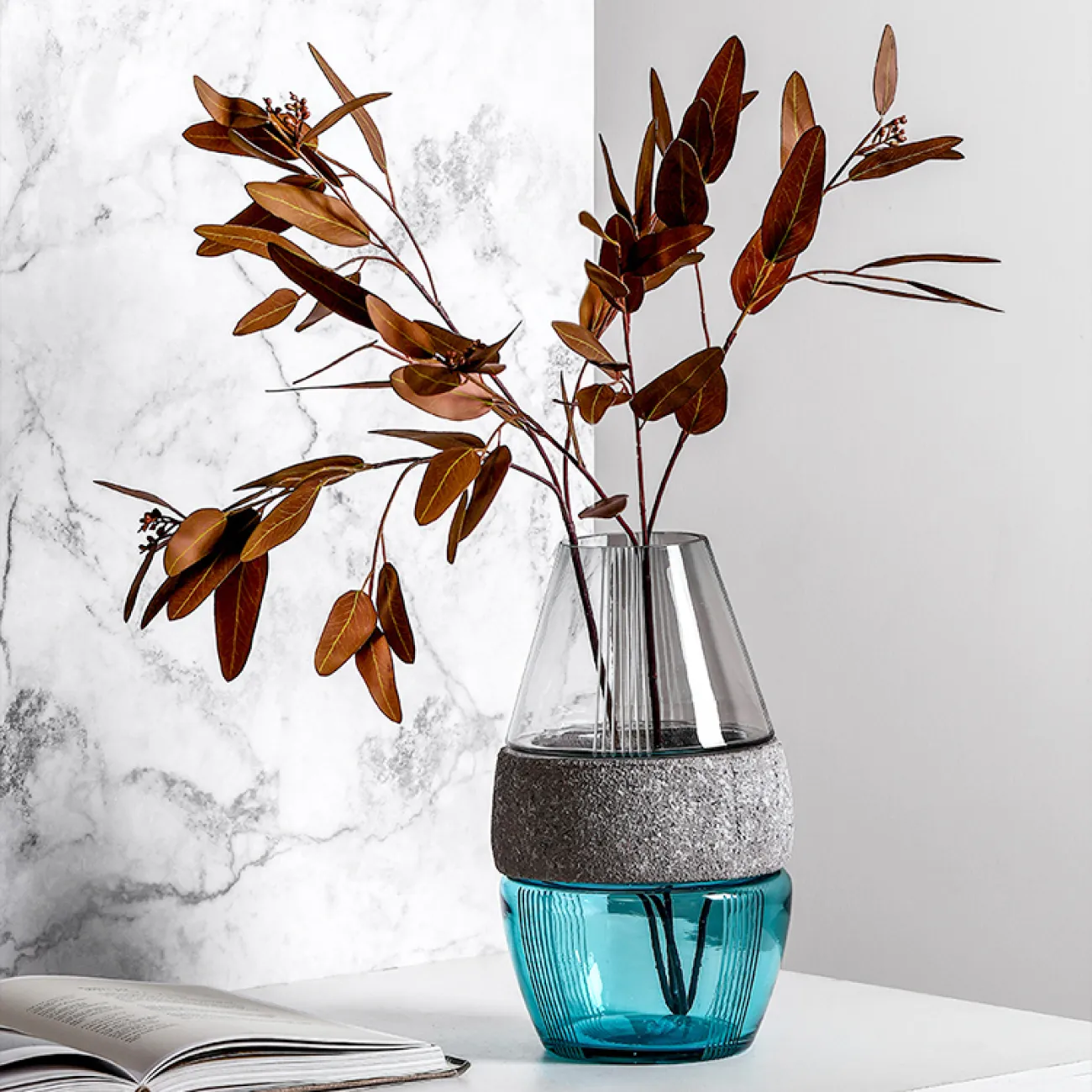 Дизайнерская стеклянная ваза для гостиной в Современном стиле LaLume DK20485-23