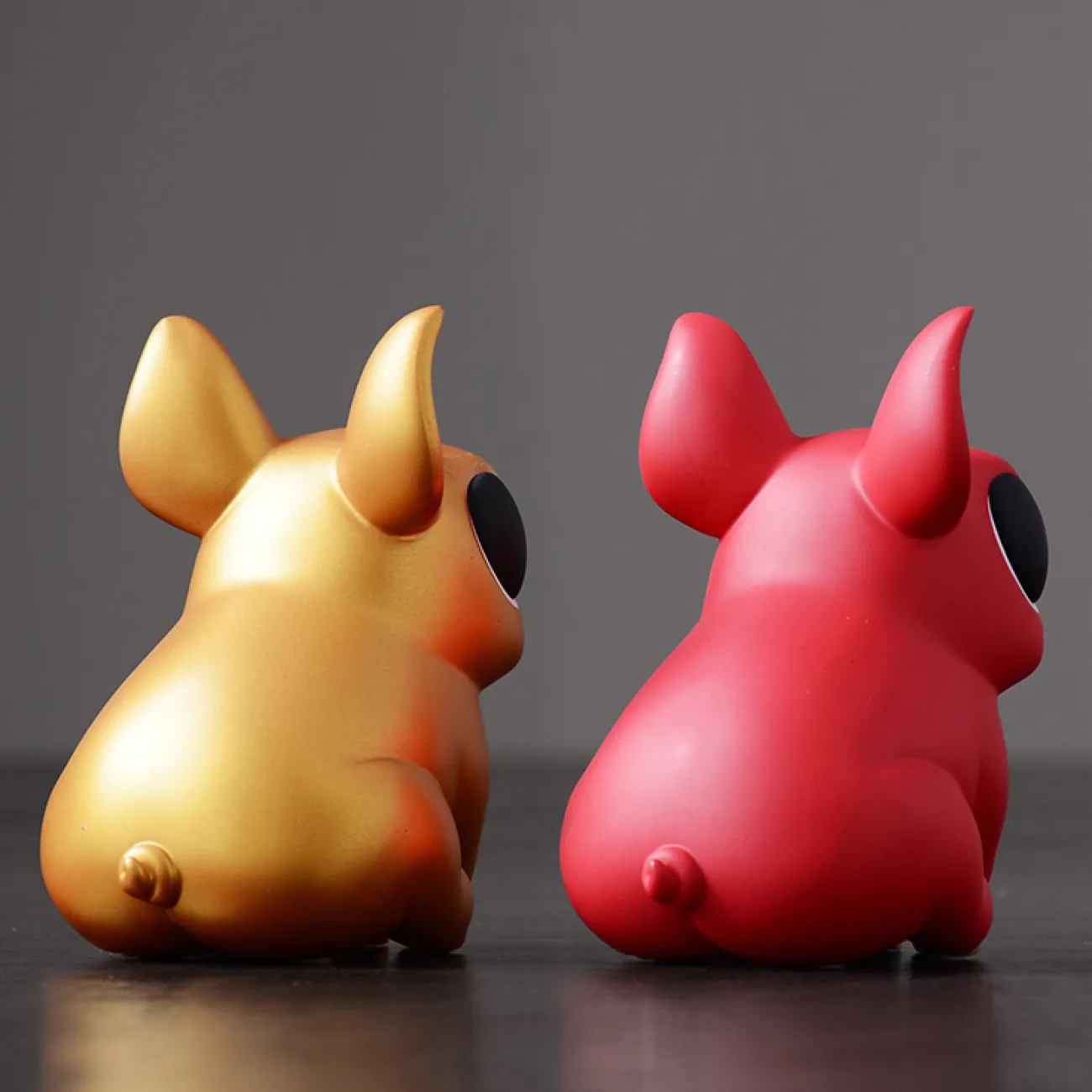 Благословенная виниловая статуэтка ручной работы "Свинья удачи" для гостиной LaLume DK20486-23 Благословенная виниловая статуэтка ручной работы "Свинья удачи" для гостиной LaLume DK20486-23